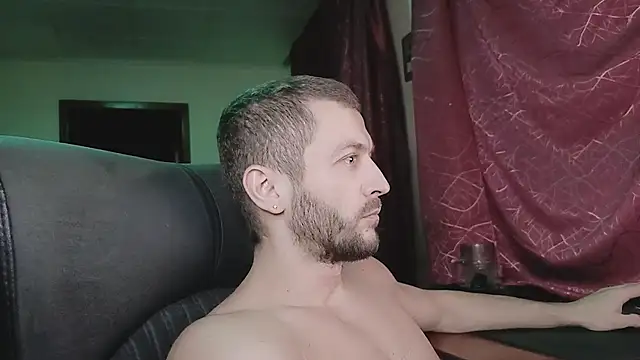 333Alone in theDark777 online show from November 24, 2025, 4:56 am