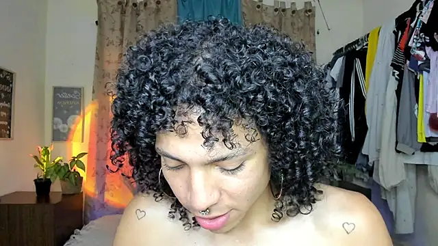 Angel White25 online show from February 17, 2026, 9:01 pm