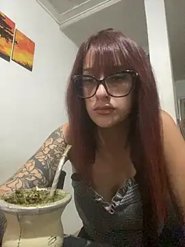 Snapshot of Taurina0105 chatting on February 20, 2026, 6:10 am Taurina0105 online show from February 20, 2026, 6:10 am