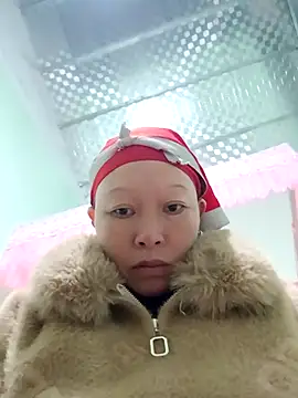 girl-hot2x online show from February 3, 2026, 12:43 am