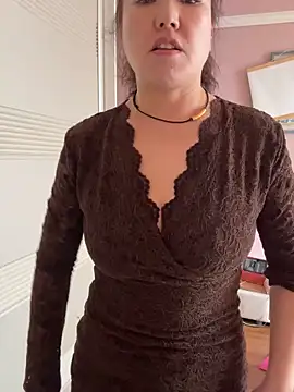 oo-shanshan online show from March 2, 2026, 1:06 am