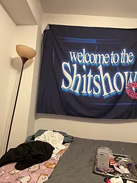 wearefreaks08 online show from December 14, 2025, 4:40 am