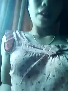 chim-yen online show from November 15, 2025, 3:10 am