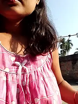 Hot-ruma online show from November 27, 2025, 3:07 am