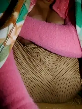 Snapshot of Hotty_siatar chatting on November 19, 2025, 5:46 pm Hotty siatar online show from November 19, 2025, 5:46 pm