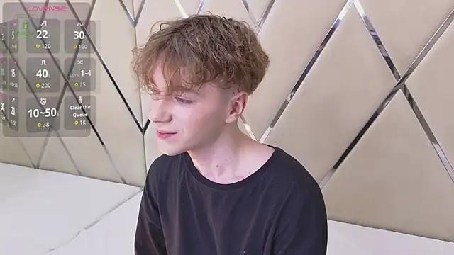 Snapshot of Paul_Holt chatting on February 16, 2026, 8:40 pm Paul Holt online show from February 16, 2026, 8:40 pm