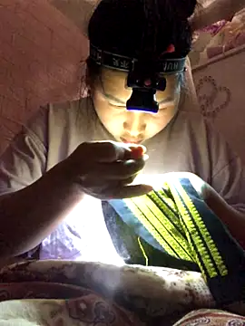 luna-sexxy online show from November 17, 2025, 1:37 pm