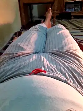 Snapshot of Tota_sexi chatting on November 18, 2025, 12:30 pm Tota sexi online show from November 18, 2025, 12:30 pm