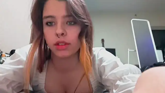 AwnyGrub online show from December 1, 2025, 5:03 pm