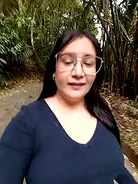 Snapshot of SaloGray8 chatting on July 19, 2026, 3:20 pm SaloGray8 online show from July 19, 2026, 3:20 pm