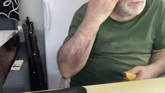 coach-karl online show from November 14, 2025, 10:41 am