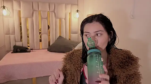 Brandy collinss online show from January 17, 2026, 8:07 am