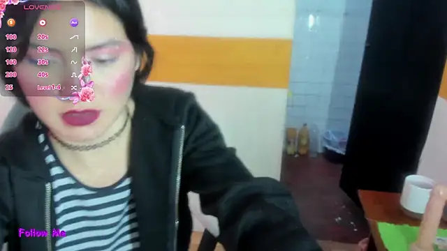 Brandy collinss online show from November 30, 2025, 11:22 am