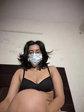 Snapshot of Hotrupali_19 chatting on February 14, 2026, 3:56 pm Hotrupali 19 online show from February 14, 2026, 3:56 pm