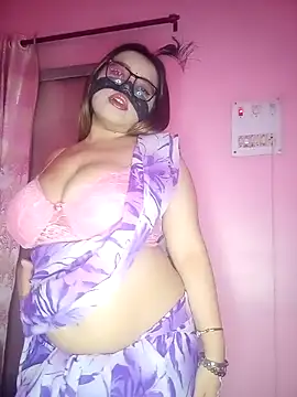 Bunnybush37 online show from February 14, 2026, 3:01 pm