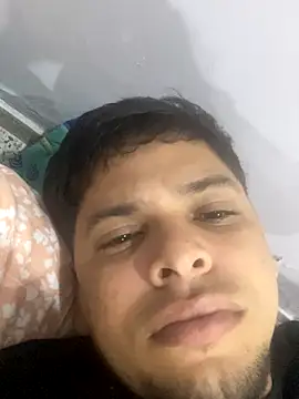 Snapshot of Purry_14 chatting on November 15, 2025, 8:13 pm Purry 14 online show from November 15, 2025, 8:13 pm