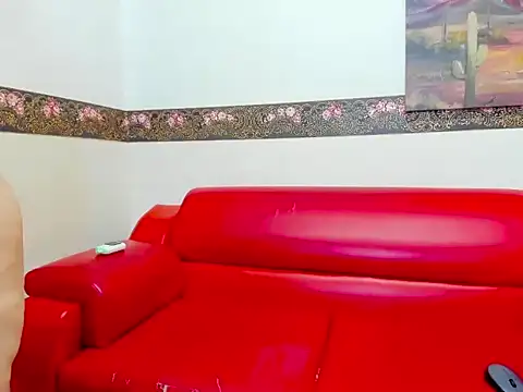 Snapshot of Ashley_Diamont chatting on November 28, 2025, 8:42 pm Ashley Diamont online show from November 28, 2025, 8:42 pm