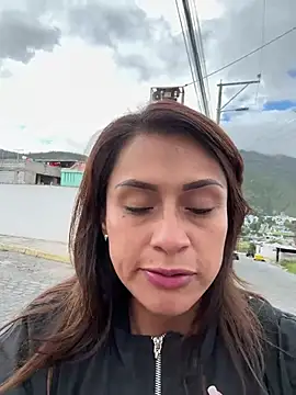 valeria absurdah online show from January 15, 2026, 8:12 pm