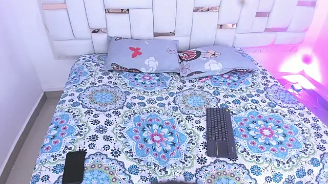 AzucenaBigAss online show from November 13, 2025, 8:02 pm