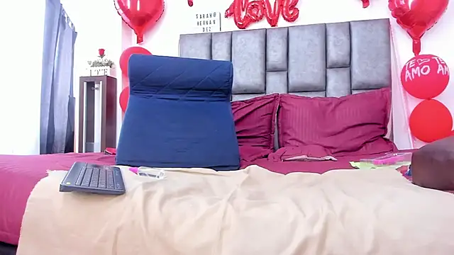 sarahhernandez online show from February 20, 2026, 1:46 pm