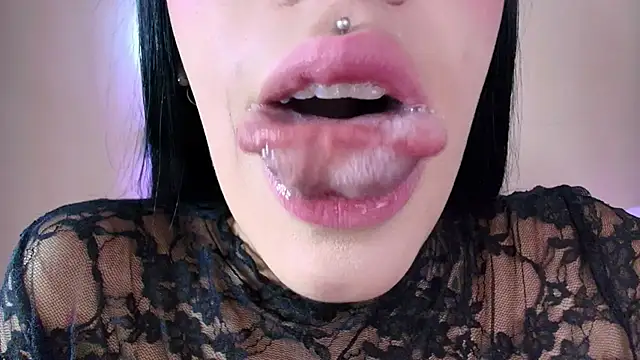 Snapshot of catte_jensen chatting on November 17, 2025, 5:00 am catte jensen online show from November 17, 2025, 5:00 am