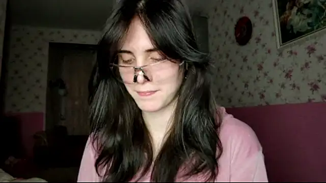 Hervell Motti online show from November 18, 2025, 3:37 pm