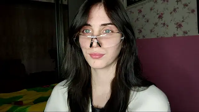 Hervell Motti online show from November 23, 2025, 3:44 pm