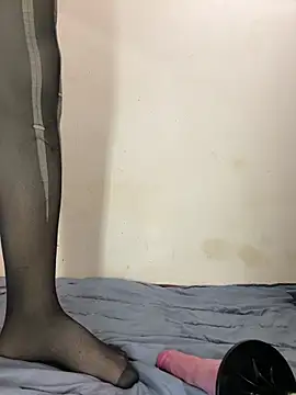 Hamoudy50 online show from April 7, 2026, 3:52 am