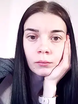 JhonSHelBy7LuNa online show from February 13, 2026, 11:32 am