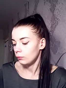 JhonSHelBy7LuNa online show from January 11, 2026, 3:30 pm