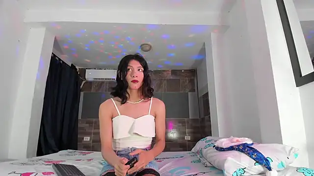 Snapshot of angell_dusttt chatting on November 16, 2025, 3:22 am angell dusttt online show from November 16, 2025, 3:22 am