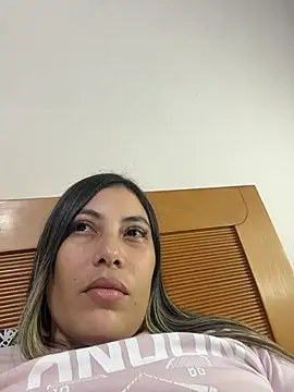 Snapshot of Anna_Bitch_Disgusting chatting on February 15, 2026, 4:46 am Anna Bitch Disgusting online show from February 15, 2026, 4:46 am