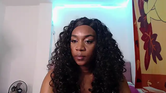Snapshot of AishaOwens chatting on June 4, 2026, 11:31 pm AishaOwens online show from June 4, 2026, 11:31 pm