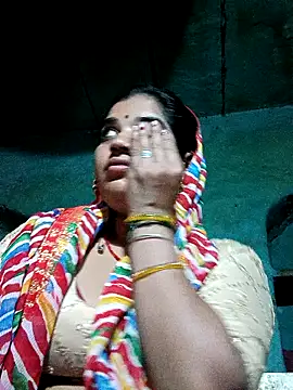 Snapshot of Hot_kamla chatting on February 25, 2026, 11:59 pm Hot kamla online show from February 25, 2026, 11:59 pm