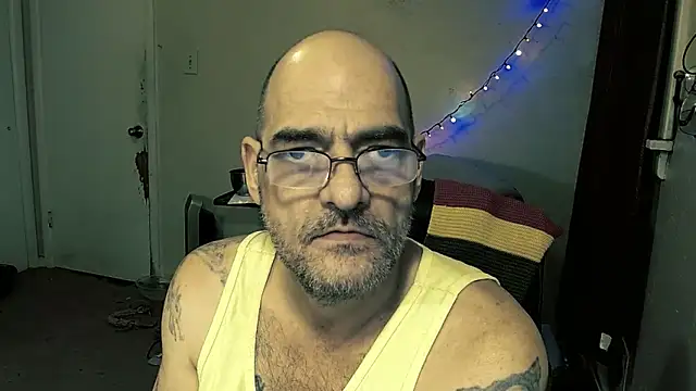 MrBigginTX online show from February 18, 2026, 8:33 am