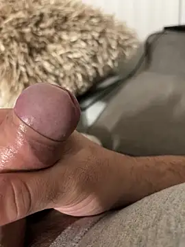 Snapshot of Rober2709 chatting on November 28, 2025, 10:21 pm Rober2709 online show from November 28, 2025, 10:21 pm