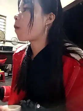 gugu0022 online show from February 14, 2026, 12:11 am