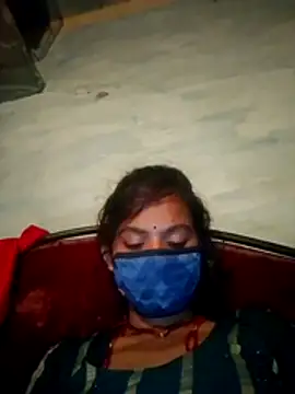 Snapshot of Kiranti_hot chatting on November 21, 2025, 9:58 pm Kiranti hot online show from November 21, 2025, 9:58 pm