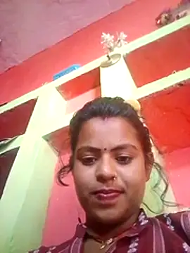 Snapshot of Kiranti_hot chatting on November 13, 2025, 5:44 am Kiranti hot online show from November 13, 2025, 5:44 am