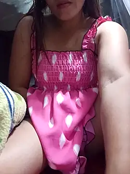 Lyly sexyy online show from April 18, 2026, 9:04 pm