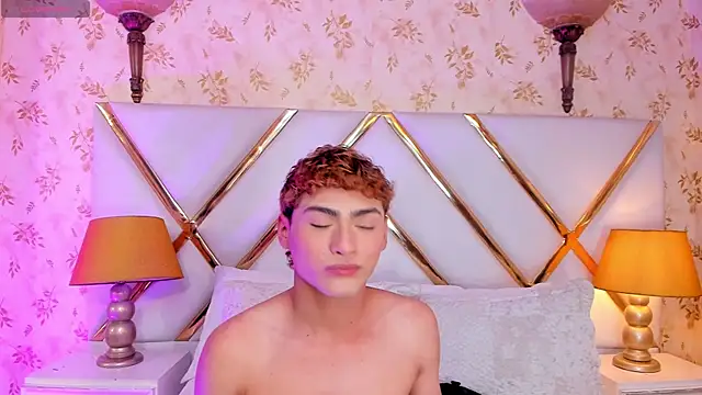 Snapshot of JacobRusso chatting on January 19, 2026, 3:43 am JacobRusso online show from January 19, 2026, 3:43 am