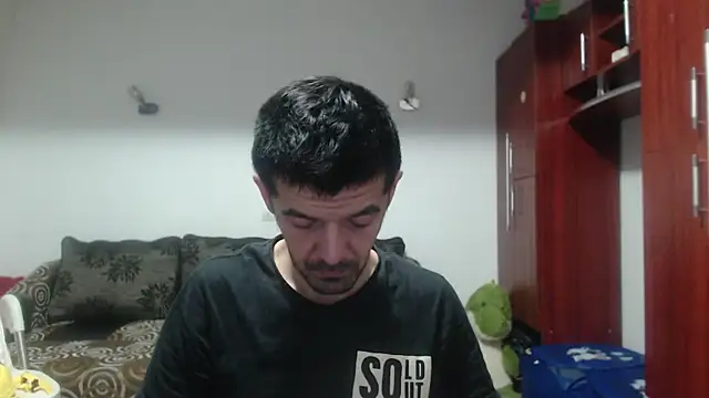 Snapshot of Dale_E chatting on January 26, 2025, 2:14 am Dale E online show from January 26, 2025, 2:14 am