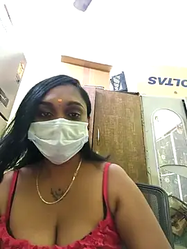 Dharshini98 online show from December 14, 2025, 1:06 pm