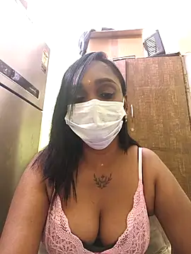 Dharshini98 online show from December 22, 2025, 7:58 pm