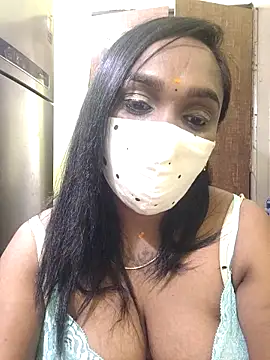 Dharshini98 online show from February 27, 2026, 12:11 am