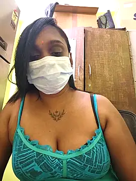 Dharshini98 online show from December 19, 2025, 4:38 am