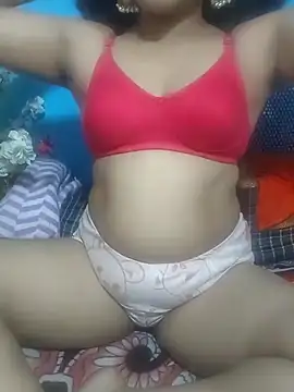 Cute Ayushii online show from April 13, 2026, 4:44 pm