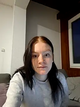 Snapshot of Lilly_hase chatting on November 21, 2025, 6:23 am Lilly hase online show from November 21, 2025, 6:23 am