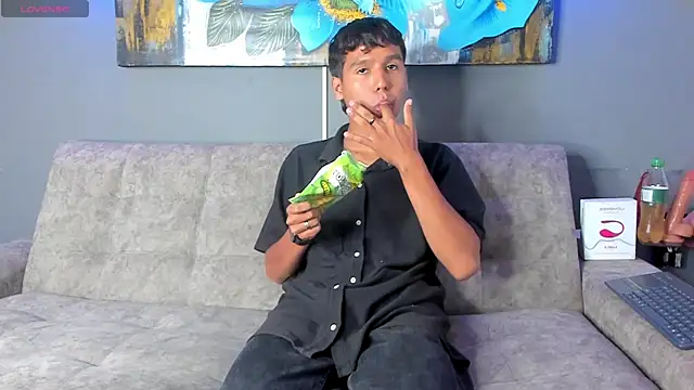 Carl-Milton online show from November 14, 2025, 12:47 am