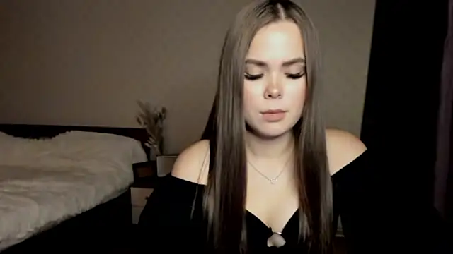 Kira love 81 online show from November 14, 2025, 6:22 pm